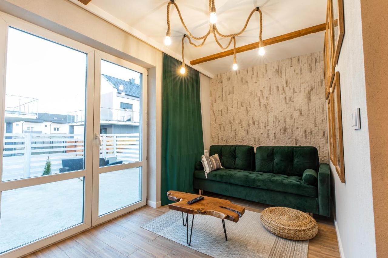 Stylowe Apartamenty Plewiska Εξωτερικό φωτογραφία
