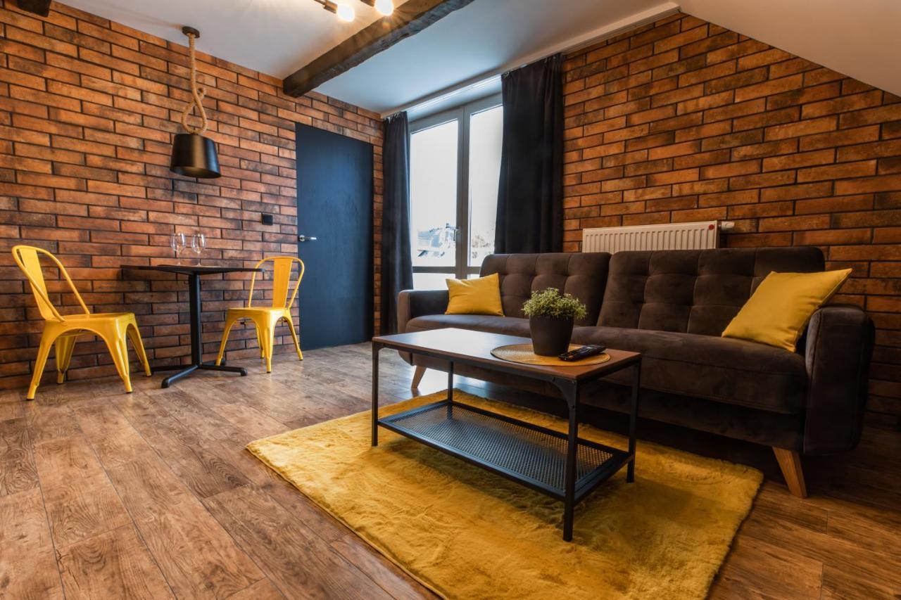 Stylowe Apartamenty Plewiska Εξωτερικό φωτογραφία