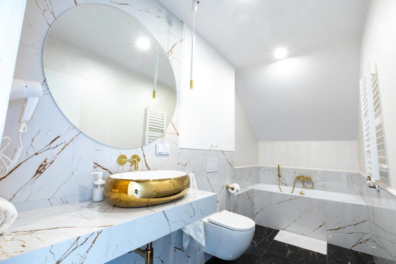 Stylowe Apartamenty Plewiska Εξωτερικό φωτογραφία